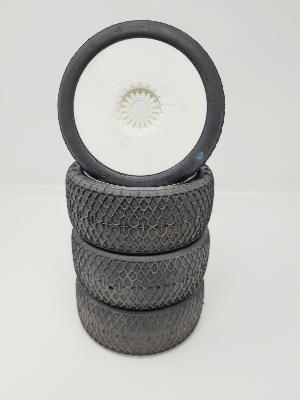 PNEUS DASH GOMME BLEU MONTÉS SUR JANTES BLANCHES (4) - 10% D'USURES 6-MIK