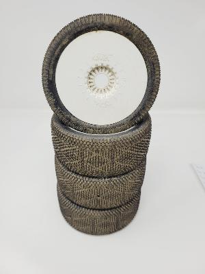 PNEUS SCRATCH GOMME VERT MONTÉS SUR JANTES BLANCHES (4) - 5% D'USURES 6-MIK