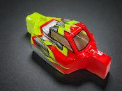 Carrosserie "JC P2" Rouge Fluo/Gun Métal/Jaune pour XRAY XB8 WS-LINE