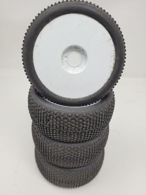 PNEUS WS02 GOMME 25S MONTÉS SUR JANTES BLANCHES (4) - 5% D'USURES WS LINE