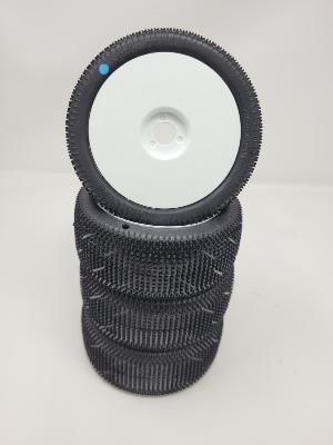 PNEUS SCRATCH GOMME BLEU MONTÉS SUR JANTES WSLINE BLANCHES (4) - NEUF 6-MIK