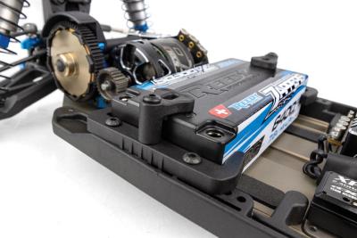 ASSOCIATED RC10 B7D車体のみ ASSOCIATED RC10 B7D車体のみ Team Associated RC10 B7D Dirt Edition