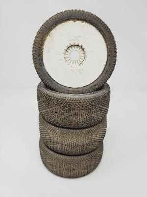 PNEUS MAGMA 2.0 GOMME INTER MONTÉS SUR JANTES BLANCHES (4) - 15% D'USURES 6-MIK