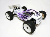 Carrosserie Tessmann Patriot non-peinte pour Truggy XT8 X-RAY