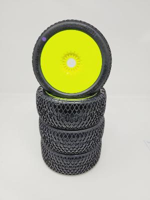 PNEUS DASH GOMME PURPLE NON COLLES SUR JANTES JAUNES (4) -NEUF 6-MIK