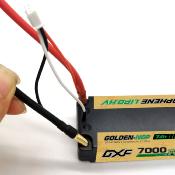 Lipo Batterie 2S 7.6V SHORTY 7000mAh 140C Gold-NGP 5mm avec cordon DEAN