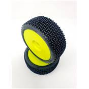 SP RACING - Pneus TT 1/8 KILLER sur jantes jaunes (2)