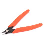 Pince coupante de précision pour picots de pneus CORE RC