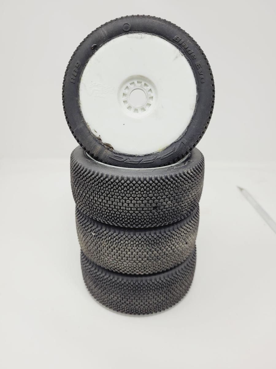 Pneus Et Roues Montés Losi Micro-B (réf. LOS-1763) - Blanc, Pour Voiture Radiocommandée Micro