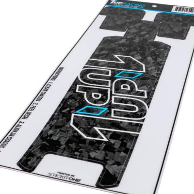 Protection autocollante de chassis look Carbon Forgé pour CAT PB 1UP-RACING 