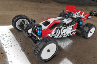 Buggy RB10 RTR 1/10e - rouge TEAM-ASSOCIATED