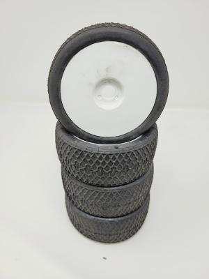 PNEUS DASH GOMME BLEU MONTÉS SUR JANTES BLANCHES (4) - 5% D'USURES 6-MIK