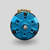 Moteur Brushless 1/8eme 1900 KV - V2 (Flasque avant "faible épaisseur") CORSATEC
