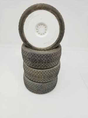 PNEUS SAHARA GOMME SUPERSOFT MONTÉS SUR JANTES BLANCHES (4) - 5% D'USURES HOTRACE