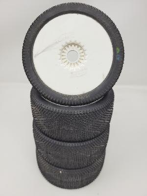 PNEUS MAGMA 2.0 GOMME INTER MONTÉS SUR JANTES BLANCHES (4) - 15% D'USURES 6-MIK